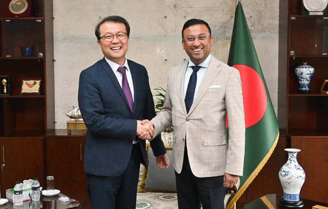 Humaiun to carry PM’s invitation to Korean President