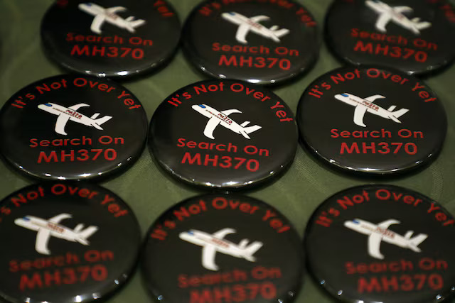 Malaysia extends search for missing flight MH370 by one year